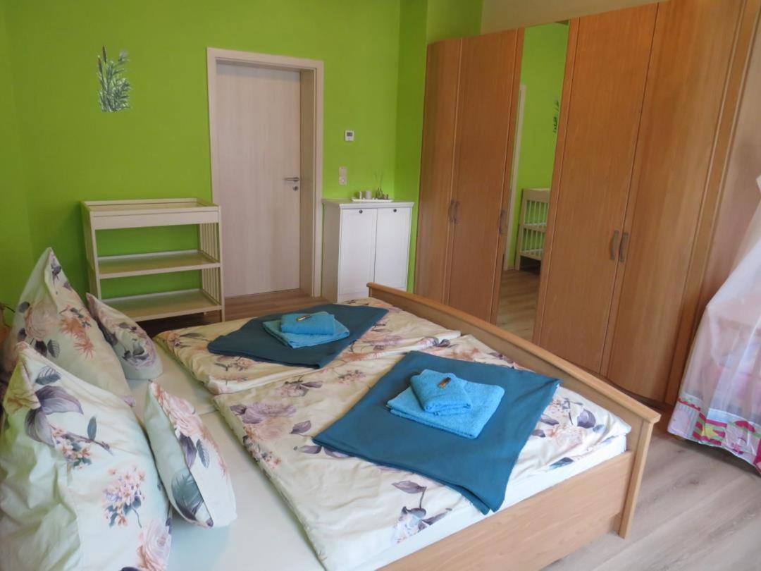 Fewo Bergstadt Ehrenfriedersdorf Bagian luar foto